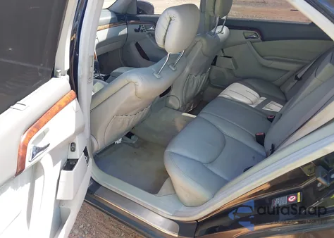 2001 Mercedes-Benz S 500 из США, поврежденный, VIN WDBNG75J81A169267